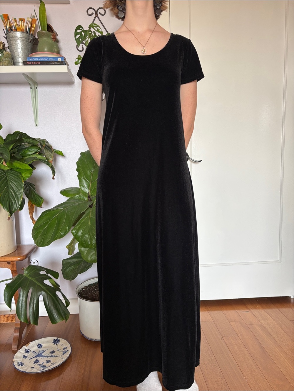 Oleg Cassini Black Velvet Short-Sleeve Maxi Dress
